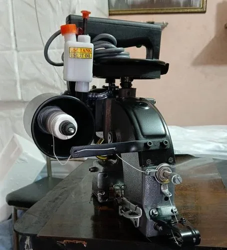 Portable bag closer sewing machine
